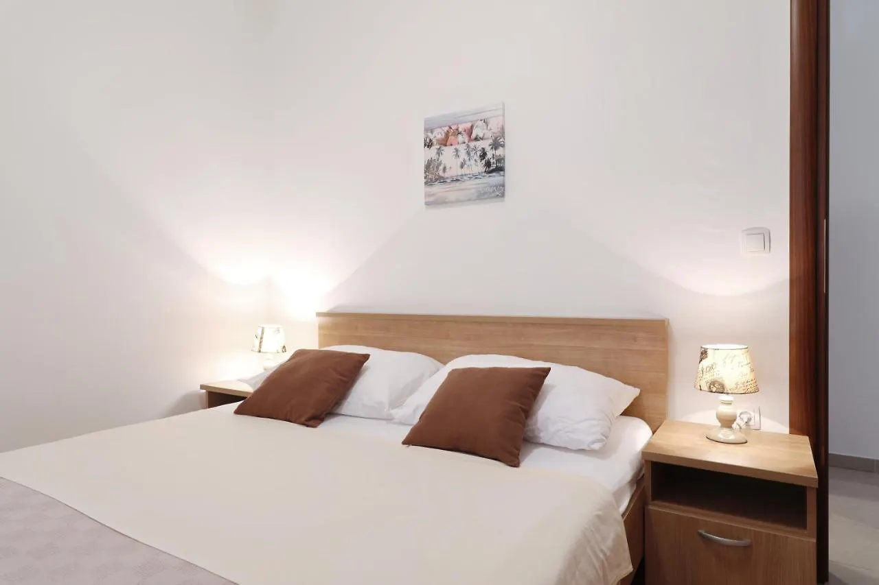 Apartment Villa Bobic Kraj